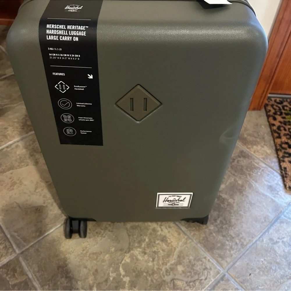 Herschel heritage hardshell, large carry-on suitcase